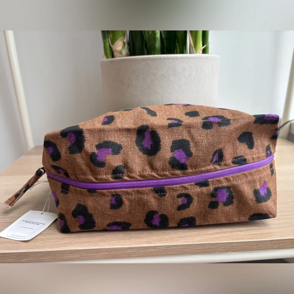 NWT - CAUDALIE x GABRIELLE | Leopard Print Cosmetic Bag - Picture 4 of 9